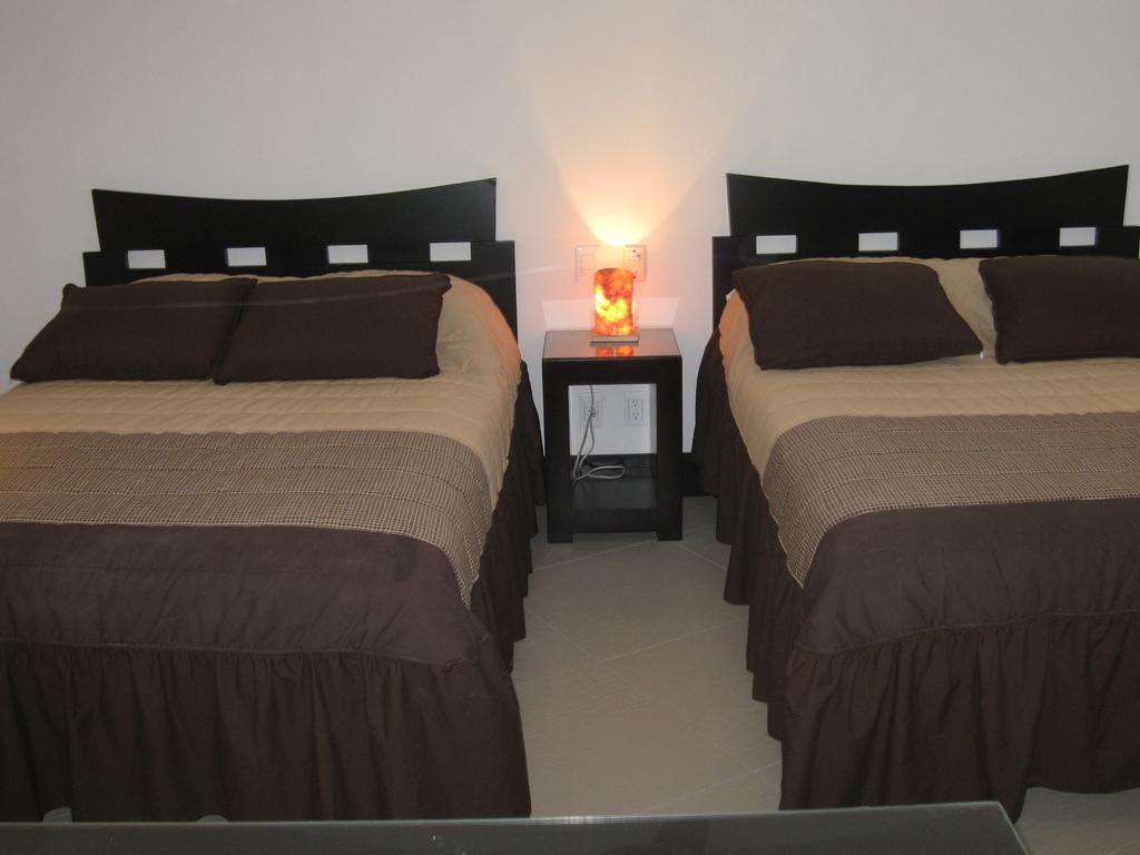 Bay View Grand Marina 1605 Sur Apartment อิกซ์ทาปา ภายนอก รูปภาพ
